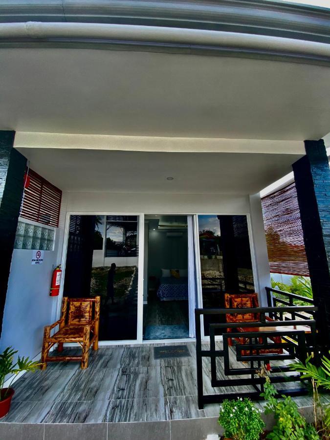 Hotel Palm View Apartelle Moalboal Exterior foto